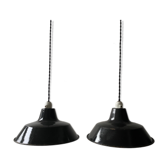 Lot 2 old industrial enamelled suspensions 30 cm