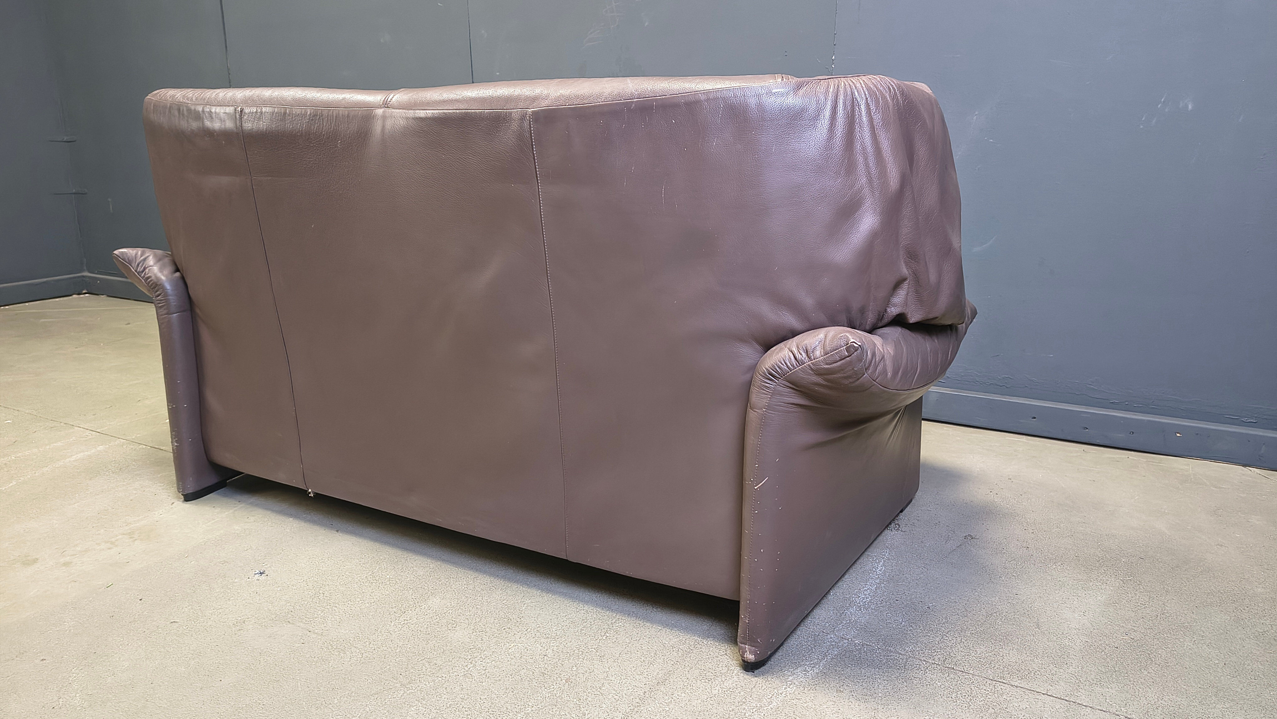 Canapé Porto Venere par Vico Magistretti pour Cassina, années 1970.
