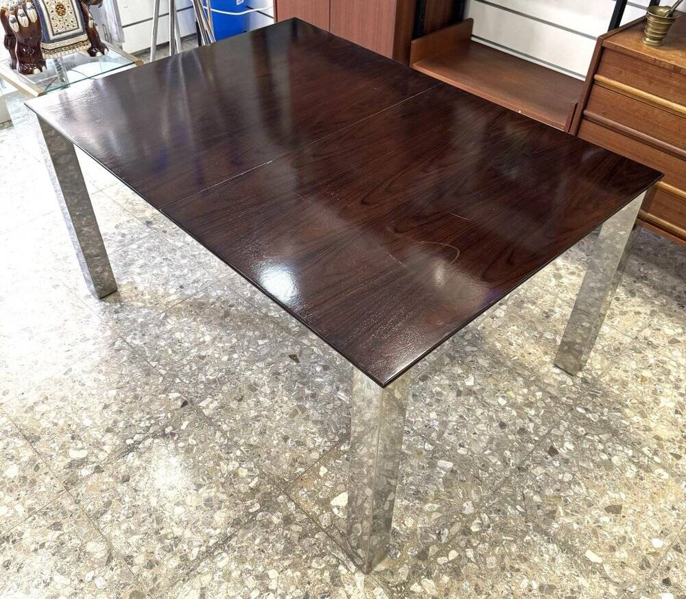 Table à manger attribuée à Giovanni Offredi pour Saporiti, années 1970.