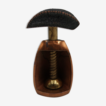 Vintage bronze screw nutcase
