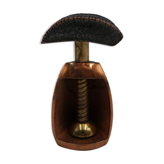 Vintage bronze screw nutcase