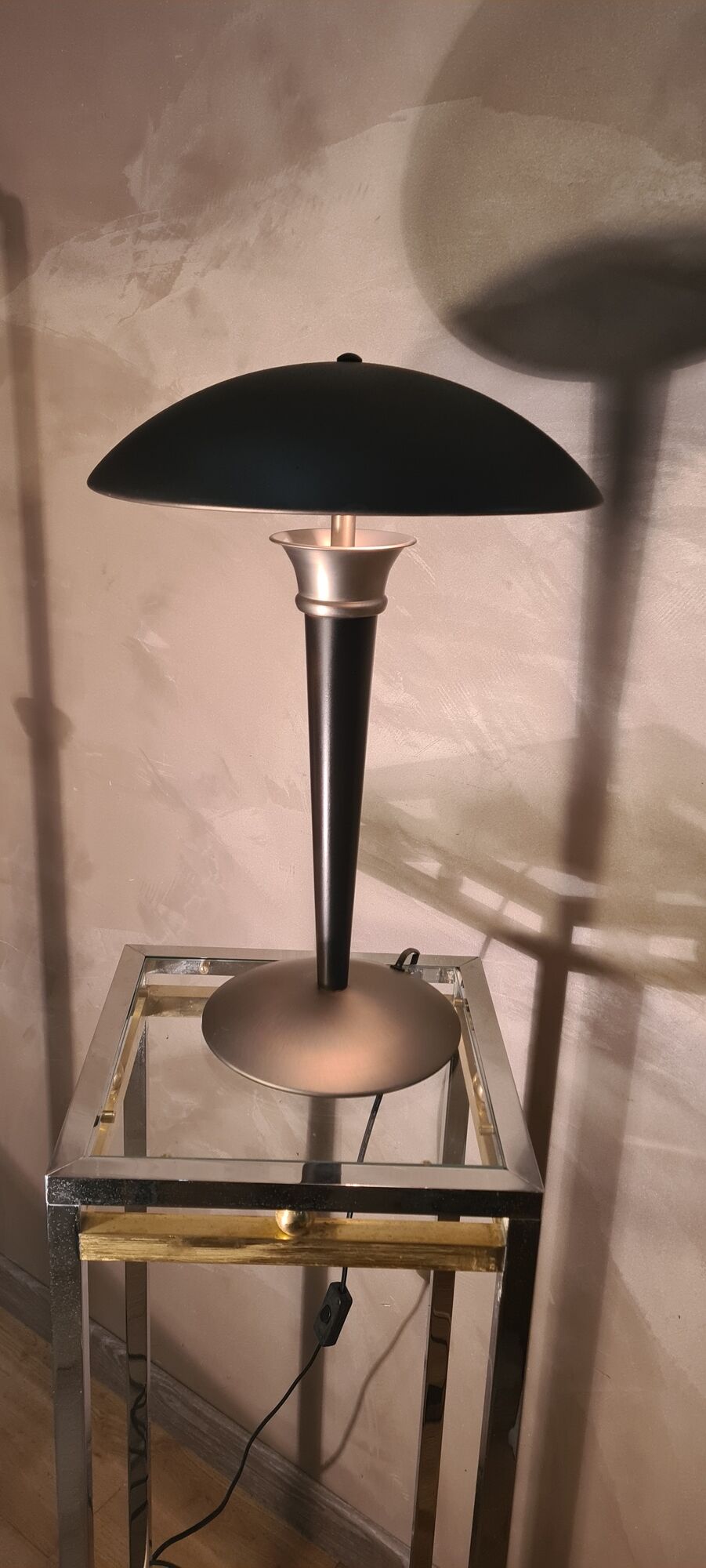 Mushroom lamp (said liner), h41 x l31, matt black