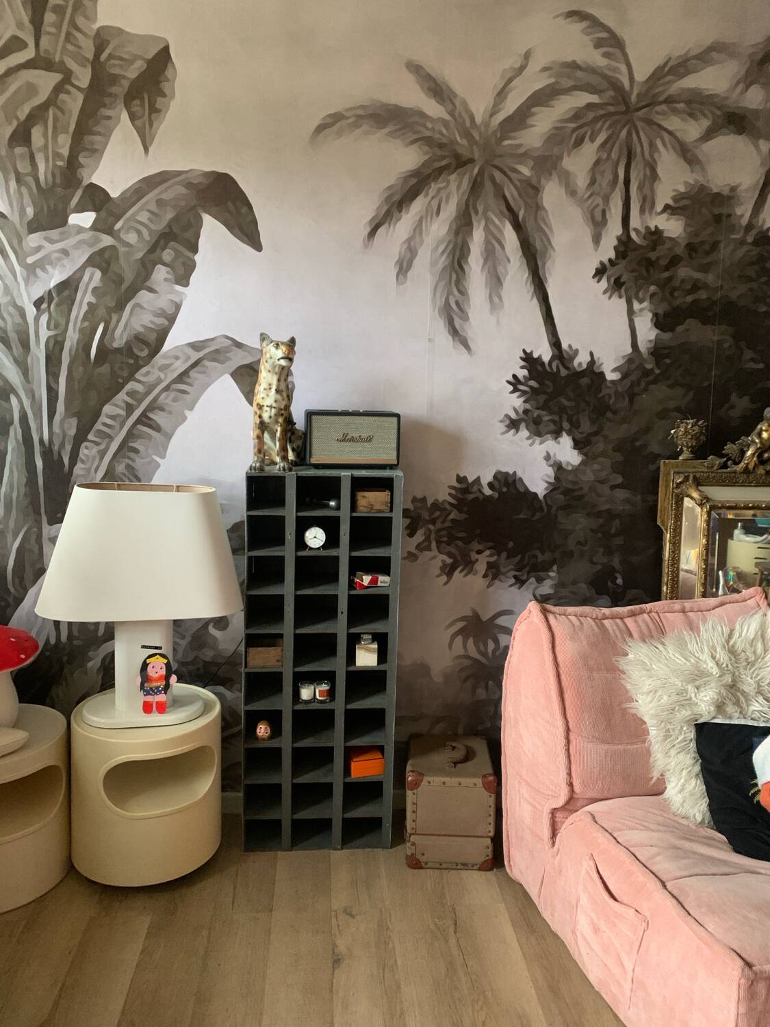 Trade furniture lockers