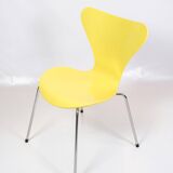 Set Of 6 Seven Chairs Model 3107 Lacquered In Yellow By Arne Jacobsen For Fritz Hansen From 1990s