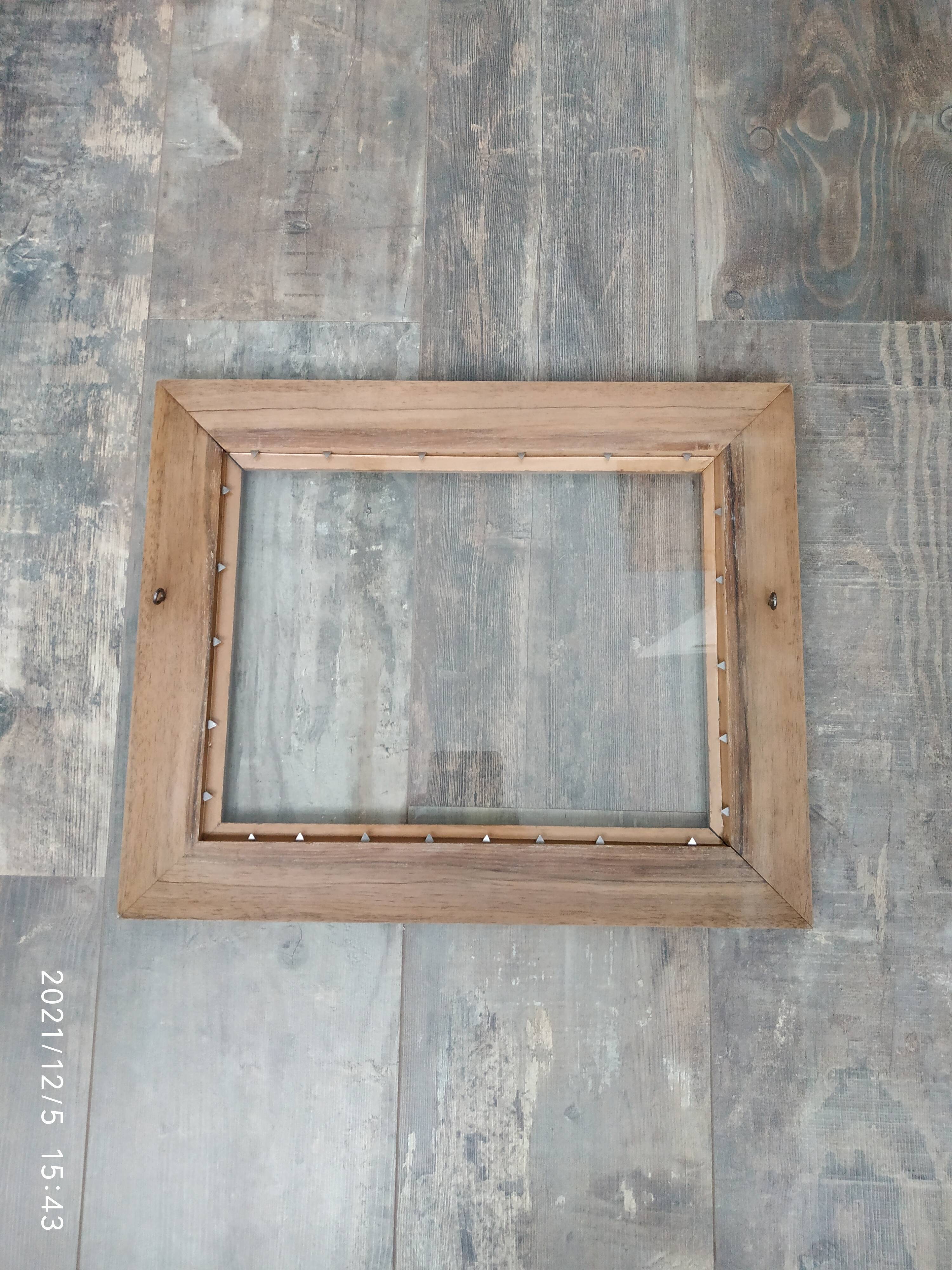 Wooden frame 42 x 35