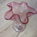 Pink bubble glass corolla vase