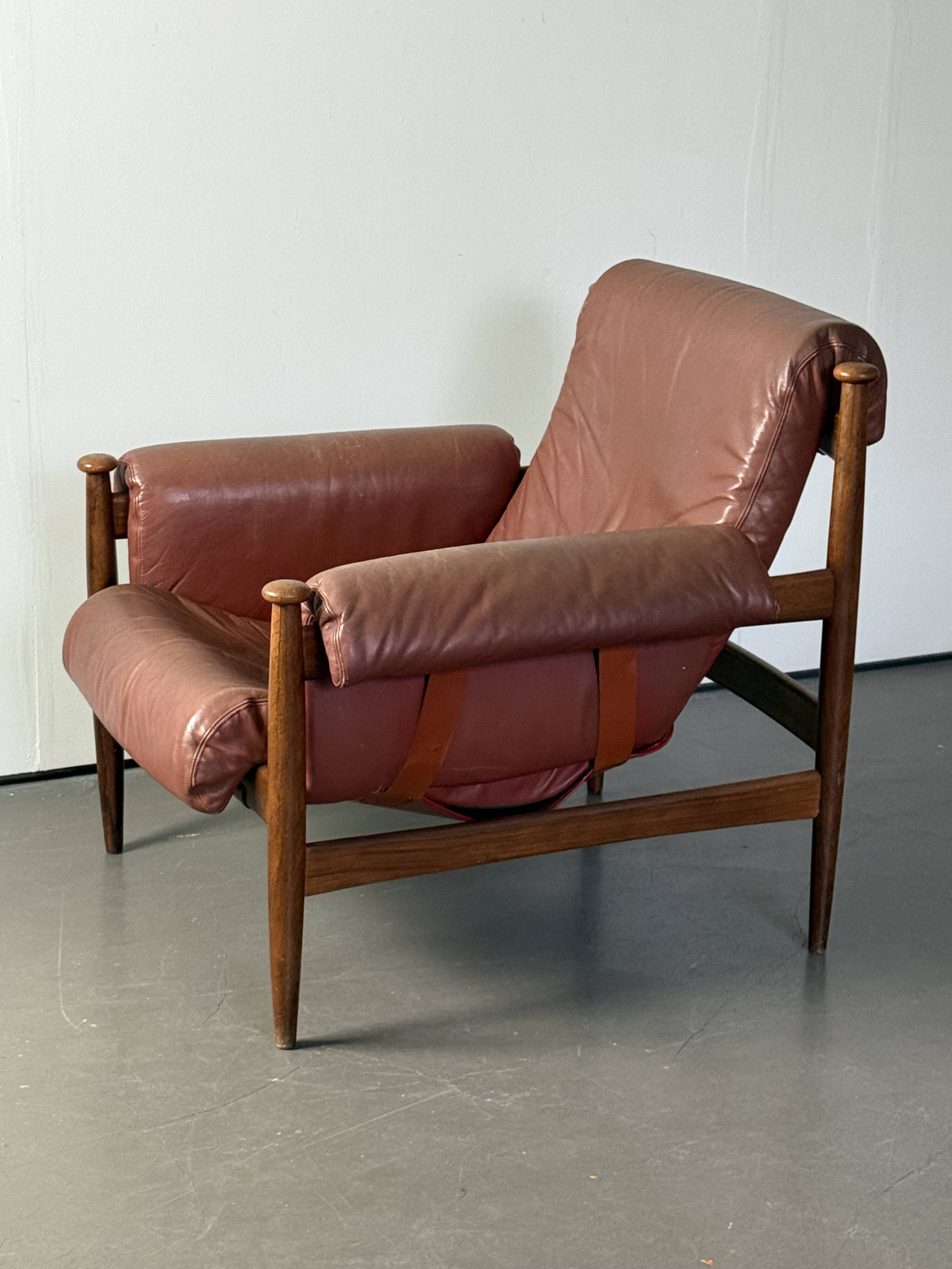 Admiral armchair by Eric Merthen, in leather and rosewood