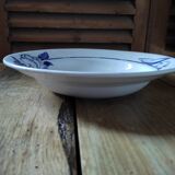 Plat creux porcelaine fleur bleue St amand