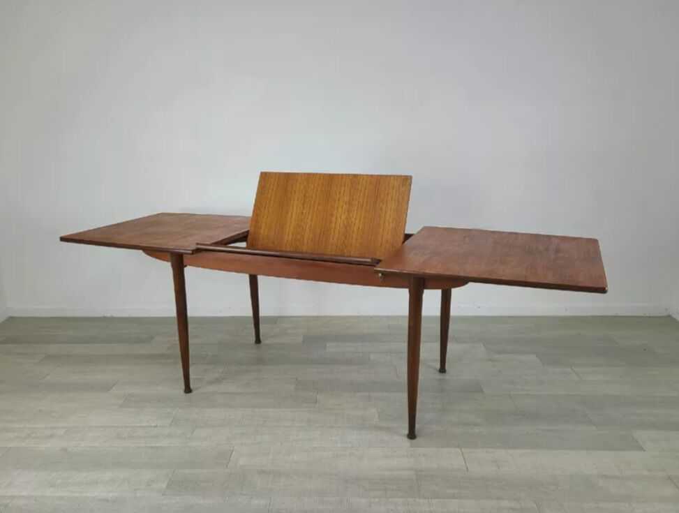 Dining table scandinavian in teak 1960s