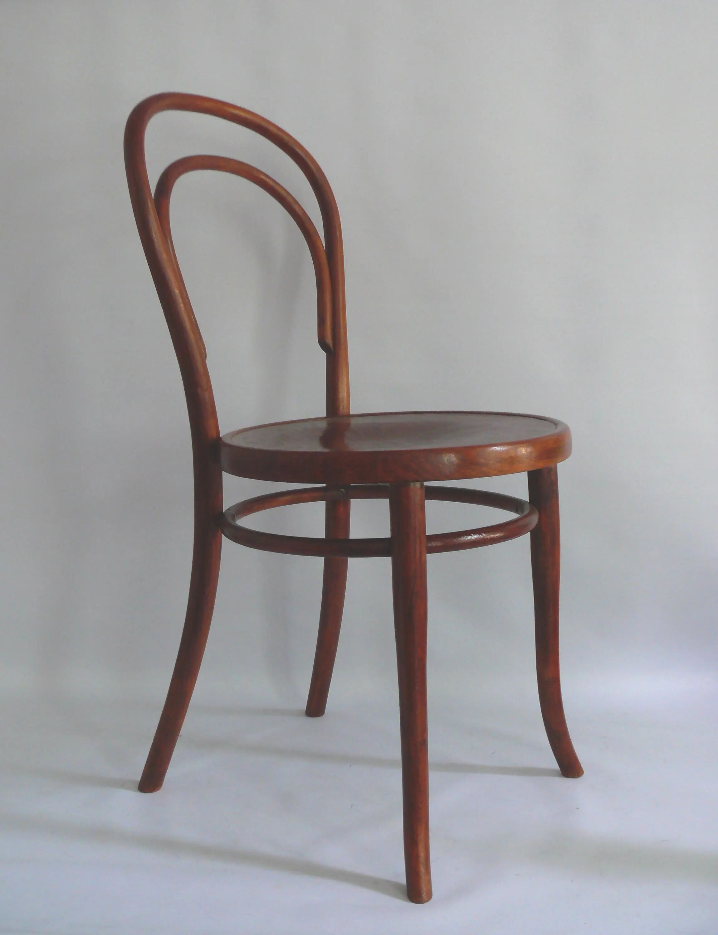 Antique Thonet Bentwood Chair No. 14, circa 1900