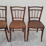 Série de 3 chaises de bistrot signé Thonet ancienne