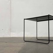 Table d'appoint postmoderne en métal perforé Ikea, années 1980