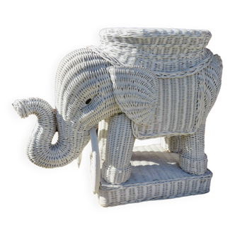 Side table or end table in rattan "elephant" 60s 70s