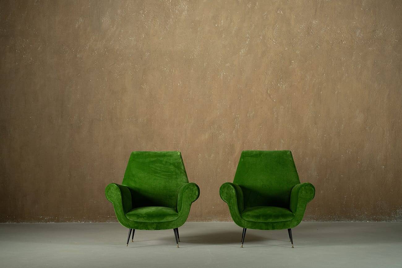 Green velvet armchairs by Gigi Radice, Italy 1950s set of 2