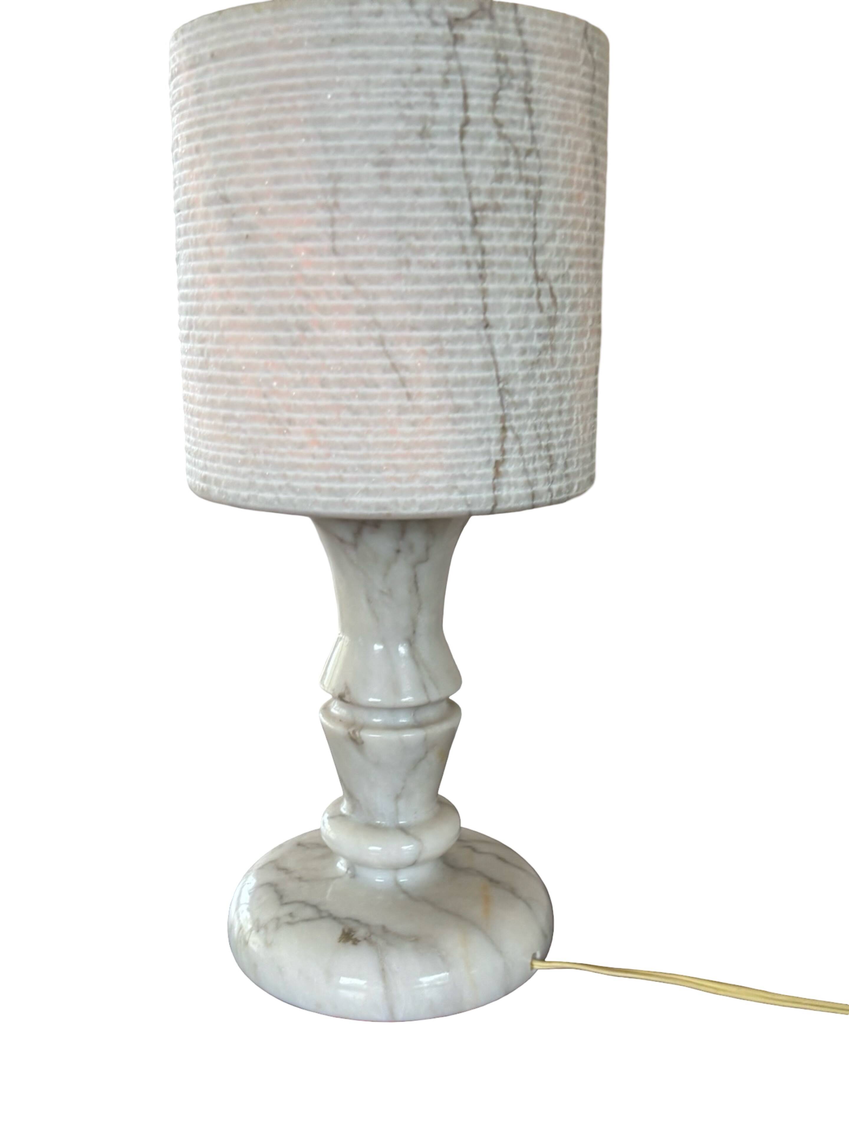 Vintage table lamp alabaster lamp, Italy 1960 minimalist
