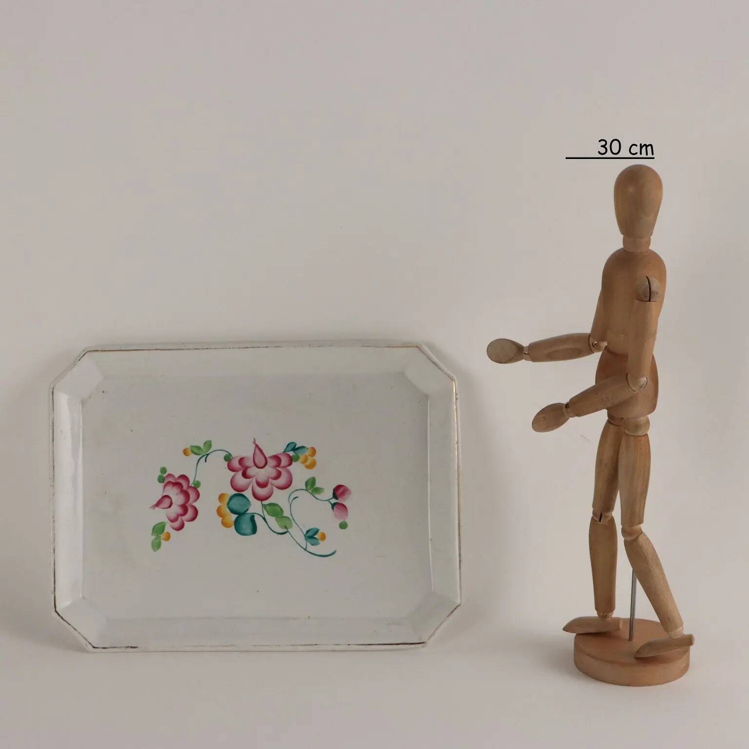 Antique porcelain plate from Laveno, Italy, 1920s-1930s.