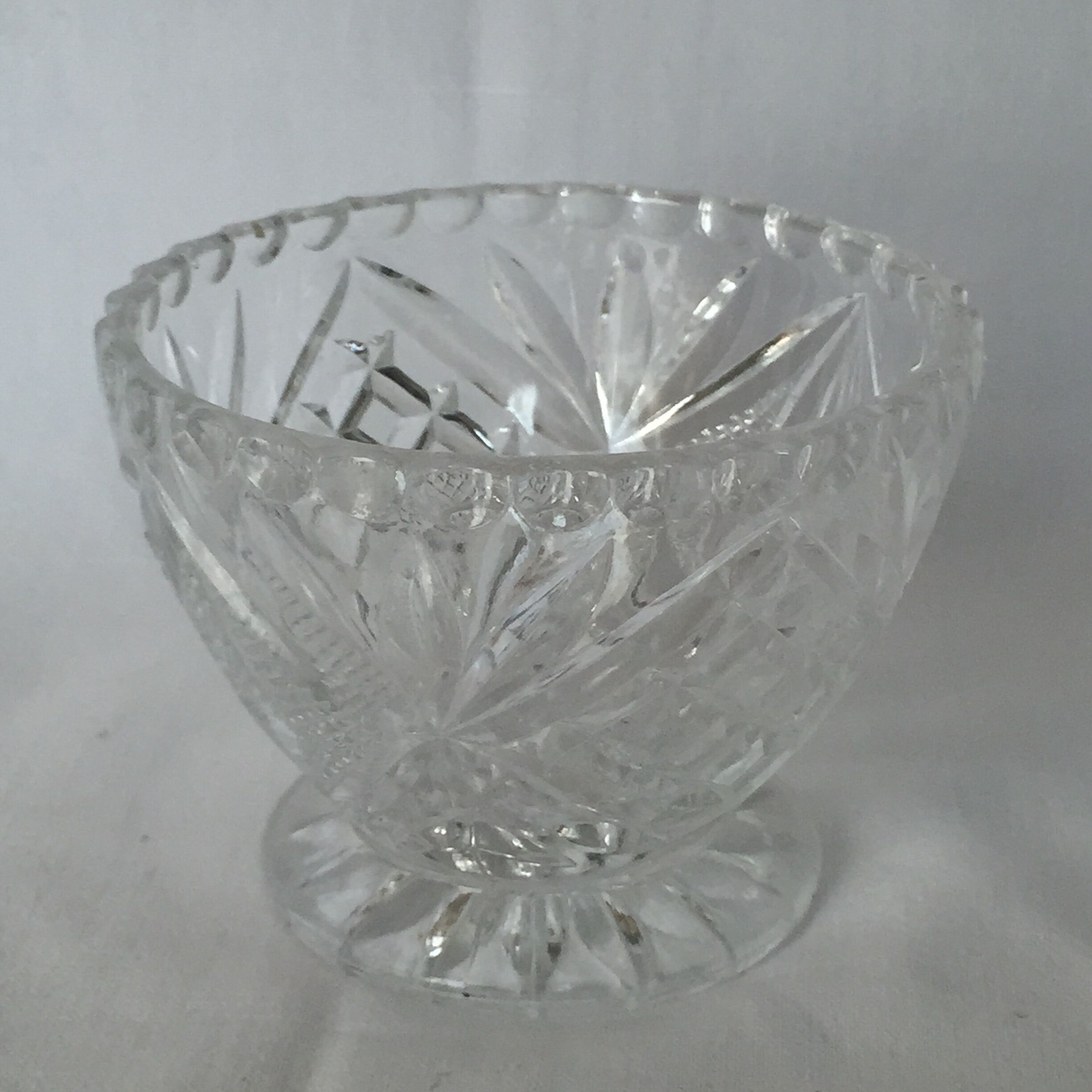 Candy dish in cut crystal
