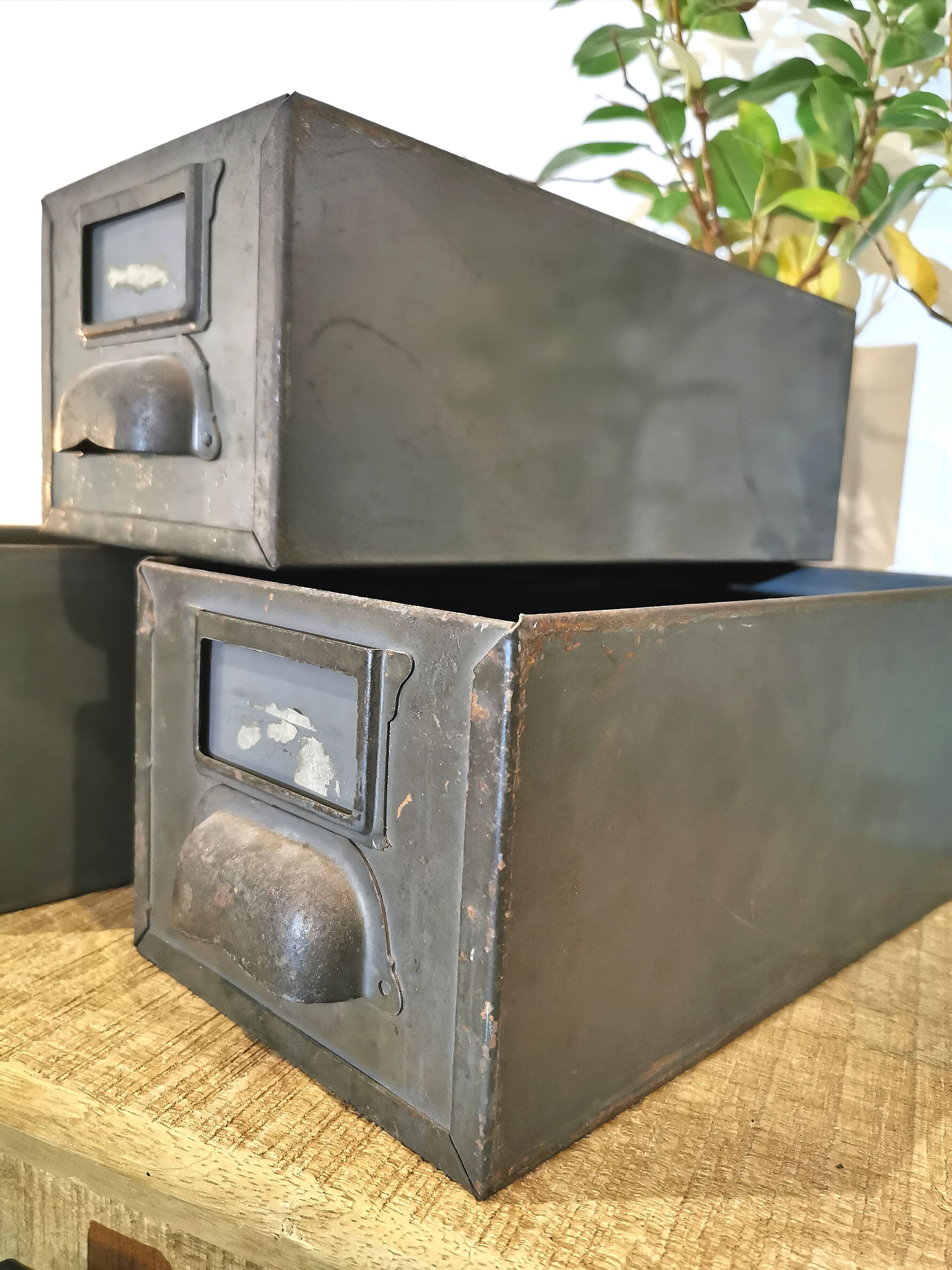 Set of 3 industrial lockers