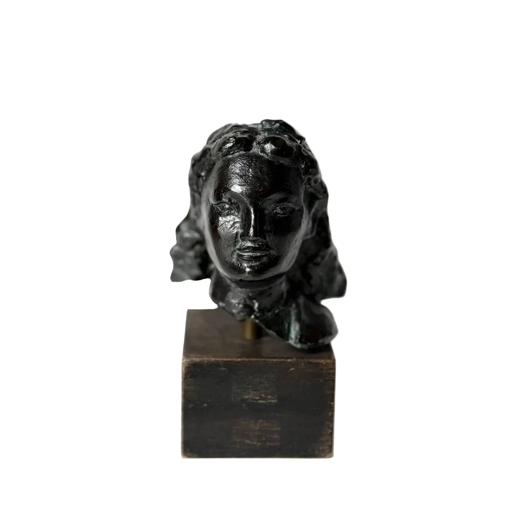 Bronze, portrait of a woman | Maurice Guillaume, 20th century