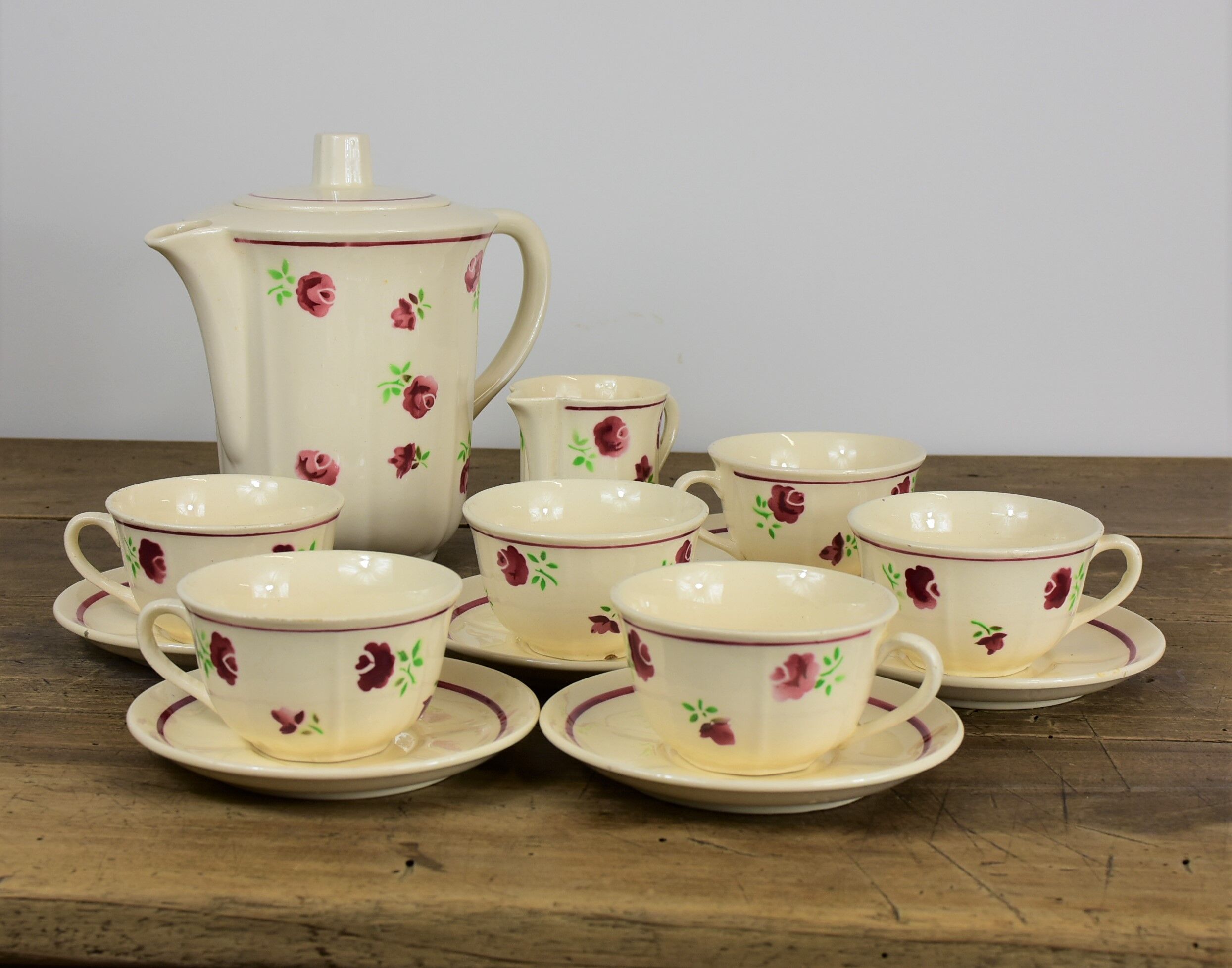 Set of 6 coffee cups his coffee teapot and milk teapot.