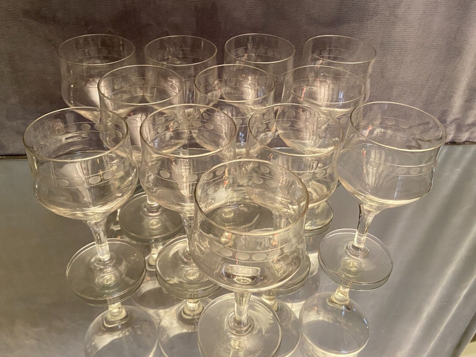 Suite of 12 glasses with feet in cut glass mid-twentieth century