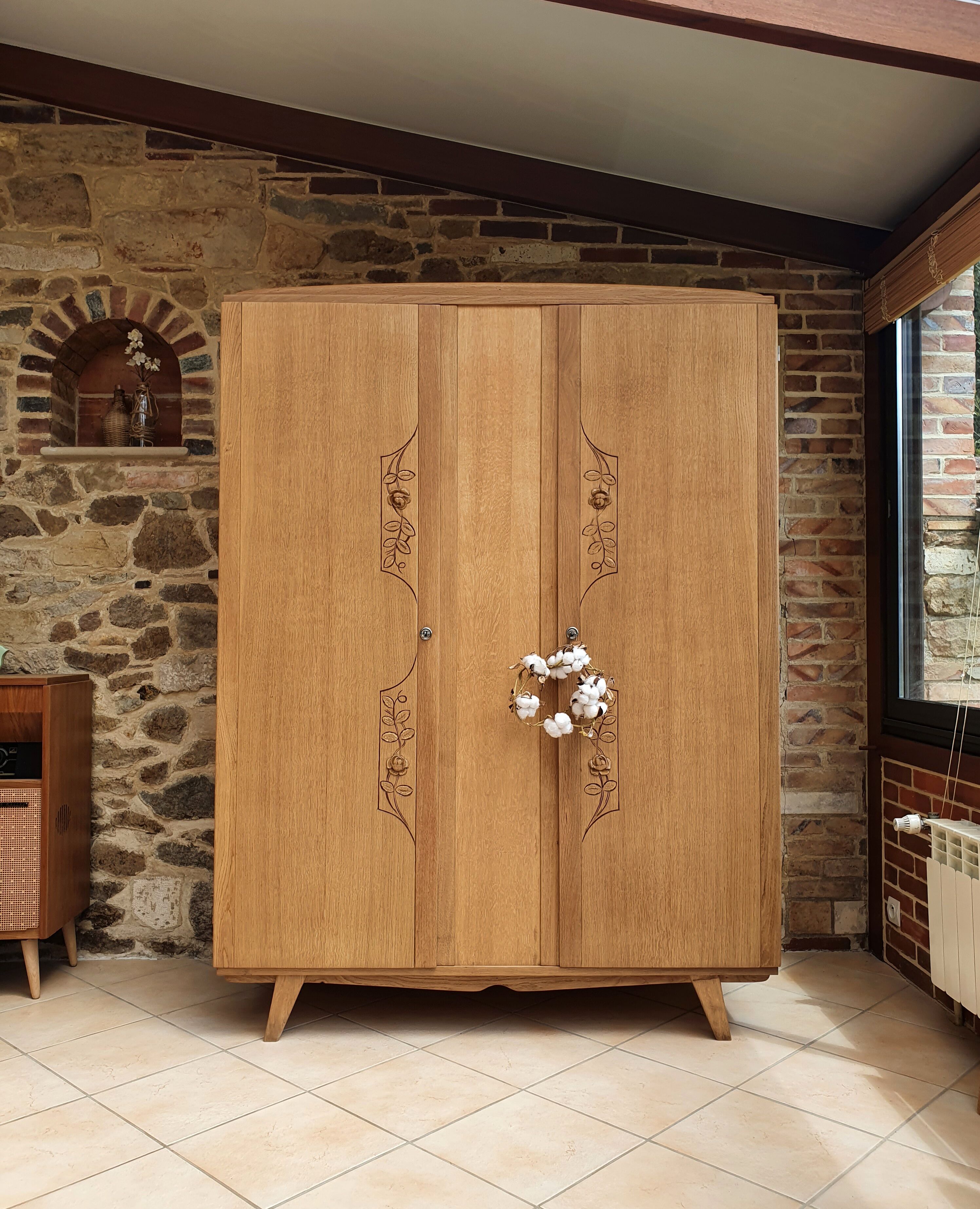 Art Deco Parisian wardrobe