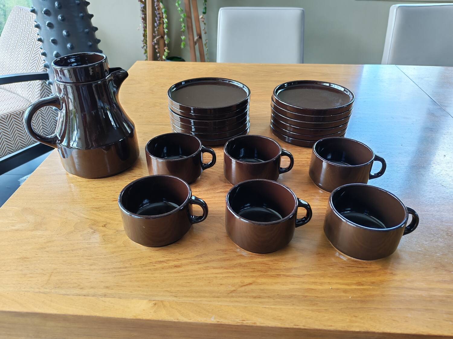 Vintage 1970s breakfast service