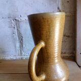 Vintage pitcher with enamelled earth cove