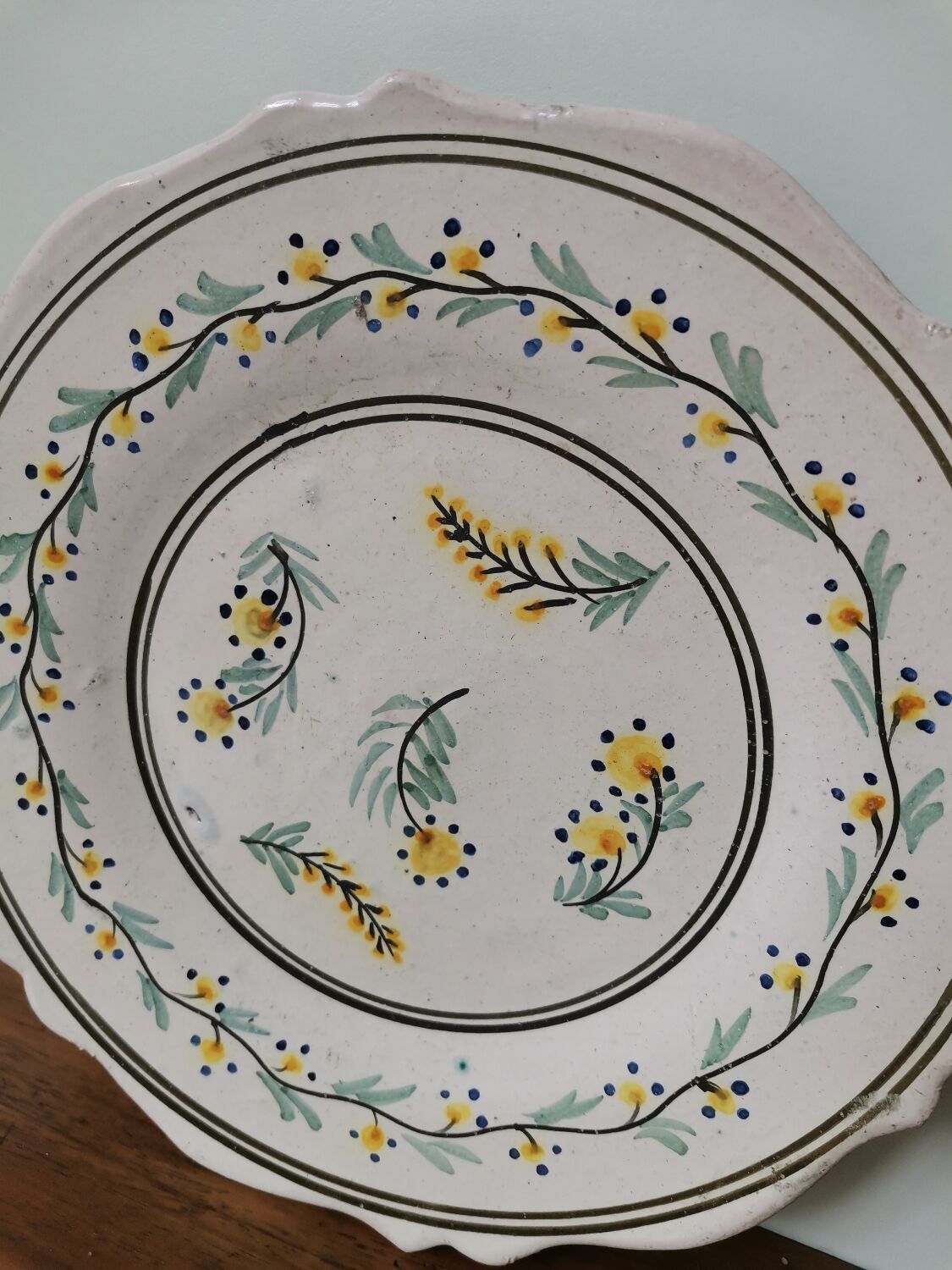 Vintage ceramic plate hand painted flower pattern