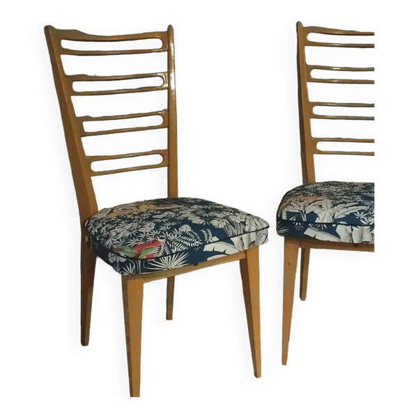 Paire de chaises monobloc