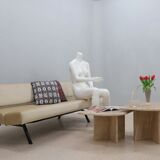 Tables basses sculpturales en marbre travertin de design italien vintage
