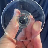 Set of 10 red wine glasses with engraved rotating decoration