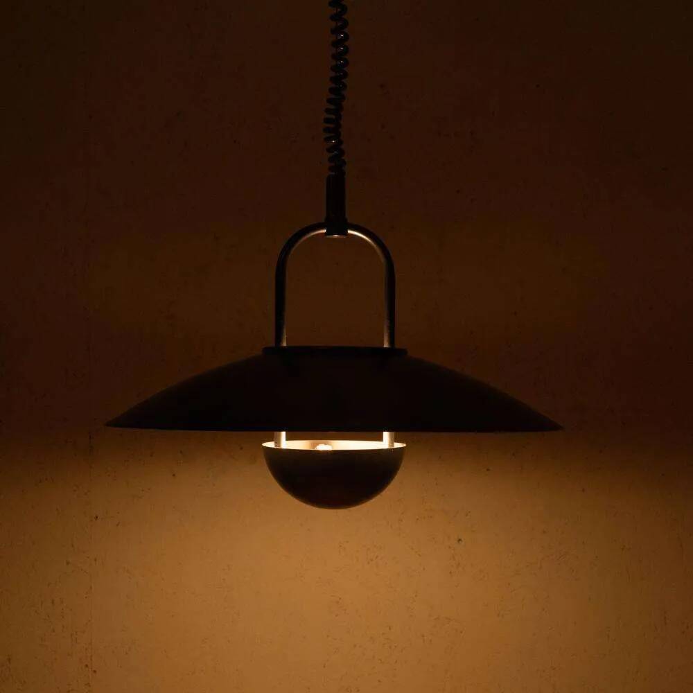 Postmodern minimalist suspension from the 80s, adjustable suspension.