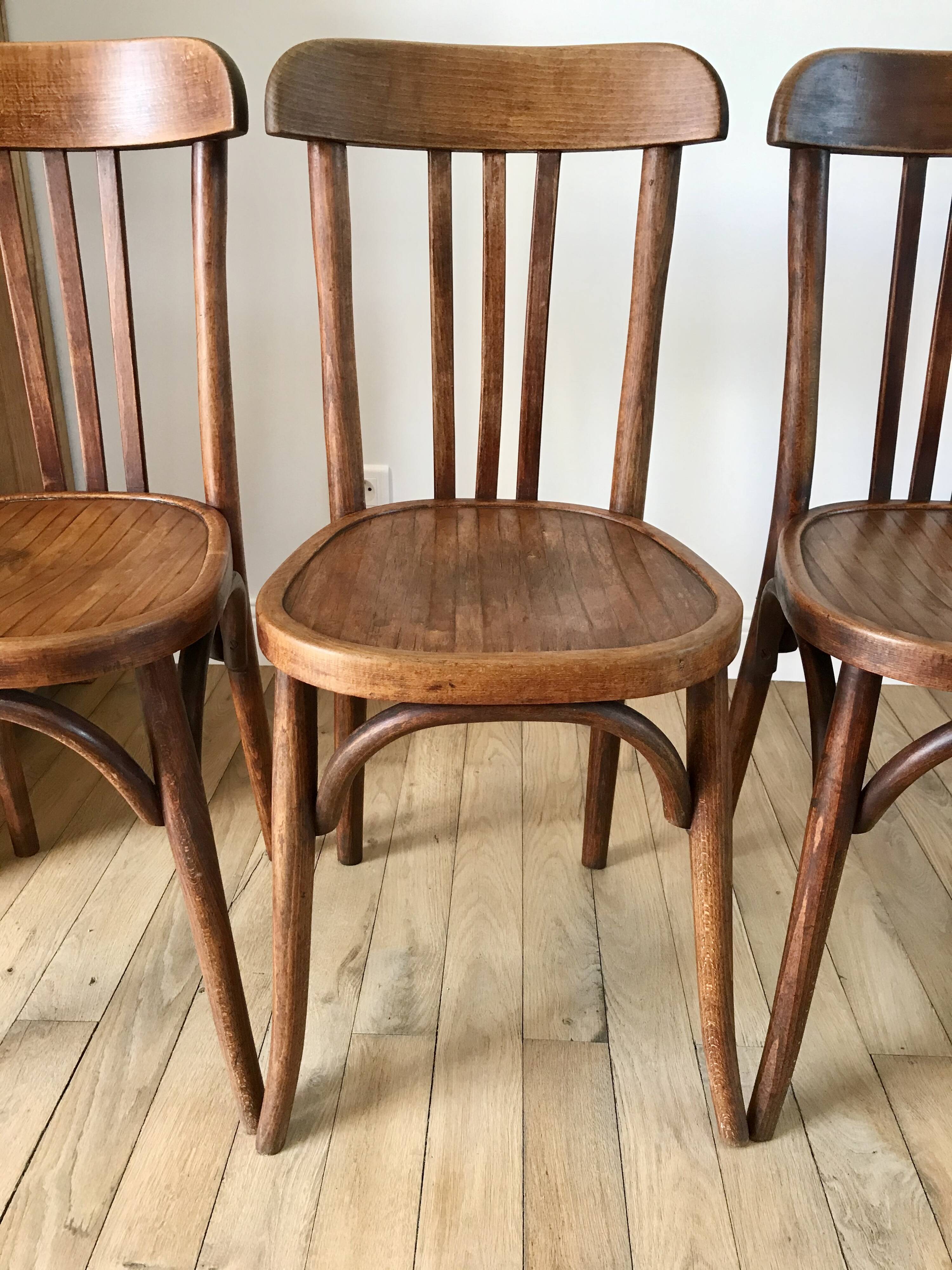 Set of 5 baumann bistro chairs in bent wood stamped xxth