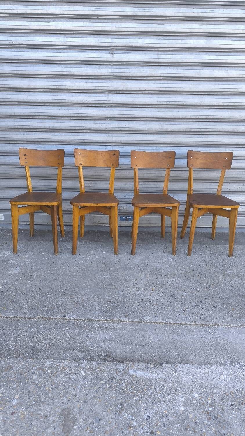 4 Luterma bistro chairs