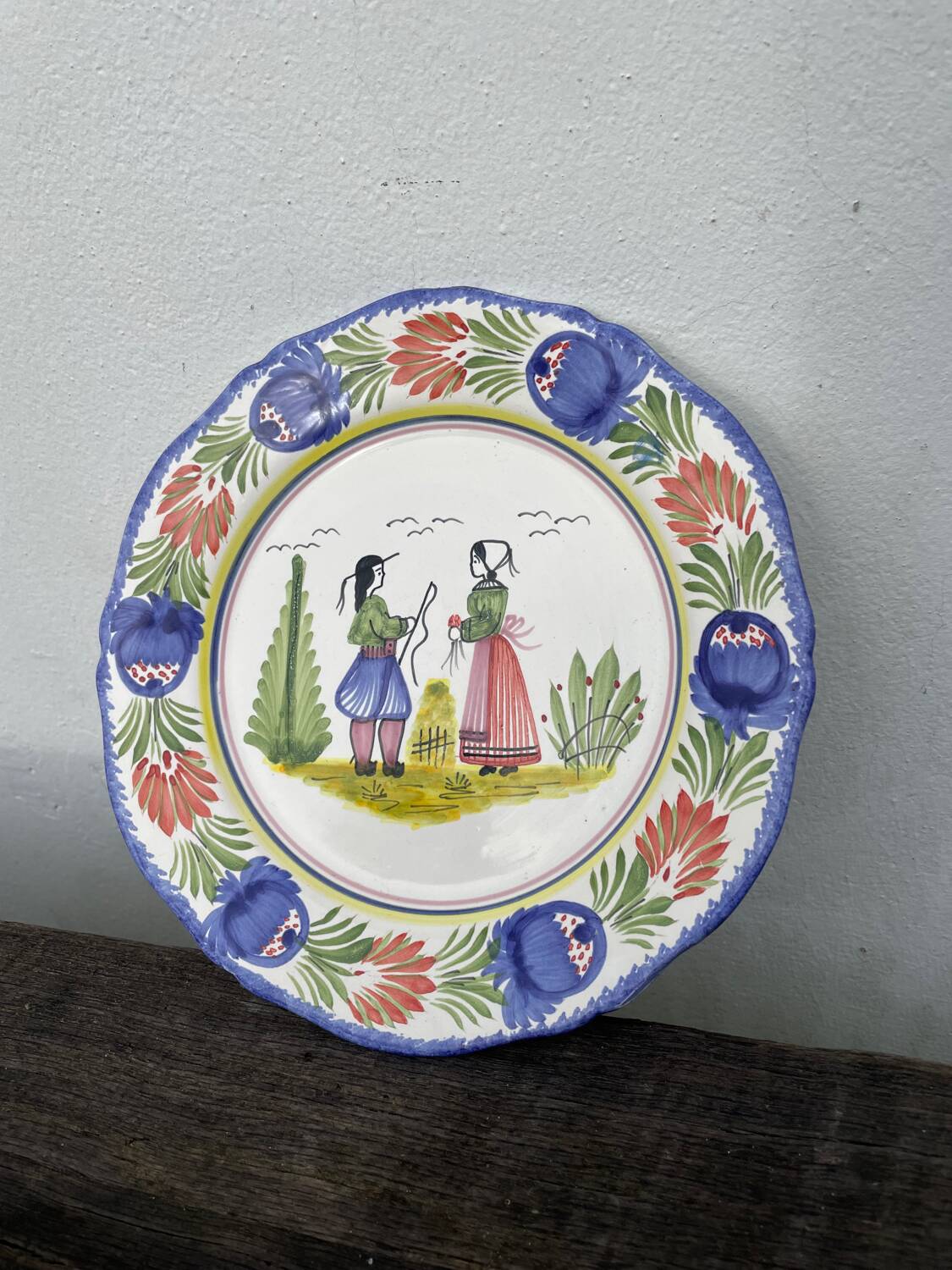 Quimper Breton decorative plate