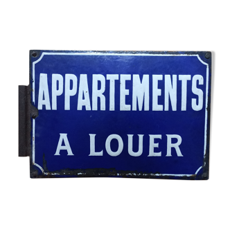 Old enamelled plaque Apartments for rent