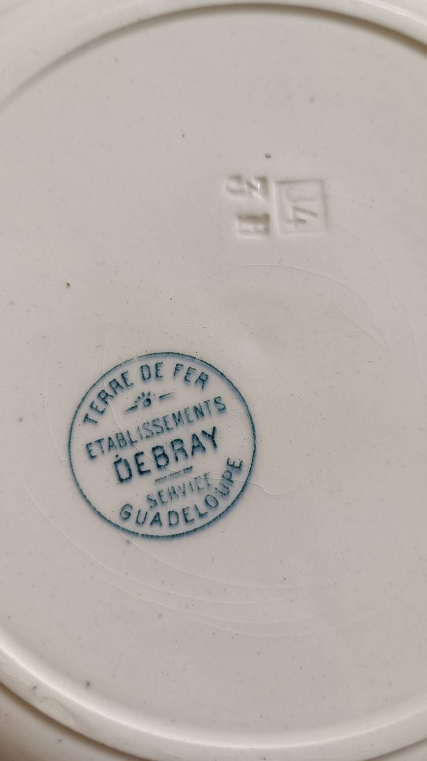 6 ironstone plates, Guadeloupe model