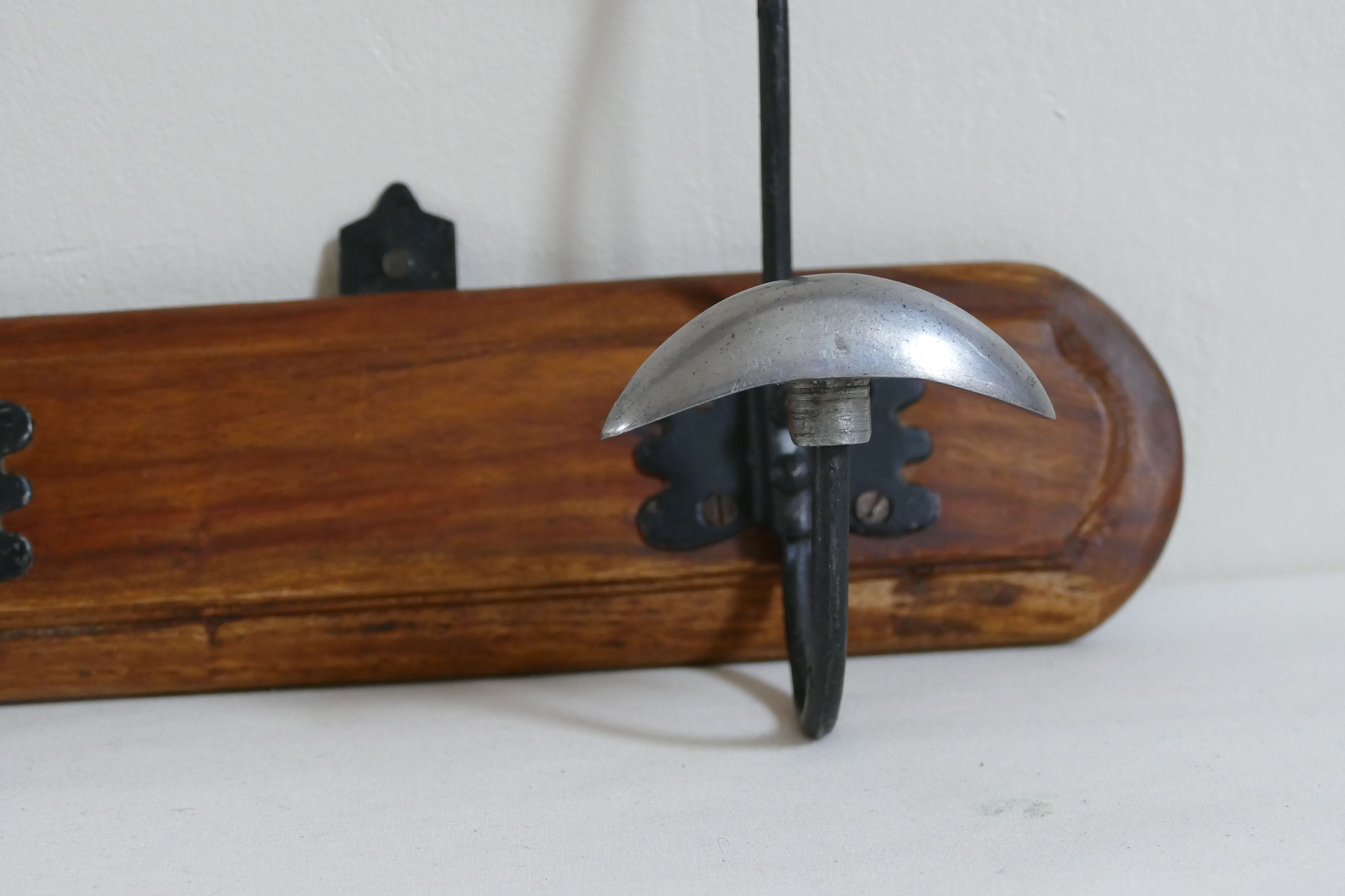 Vintage wood and metal patère
