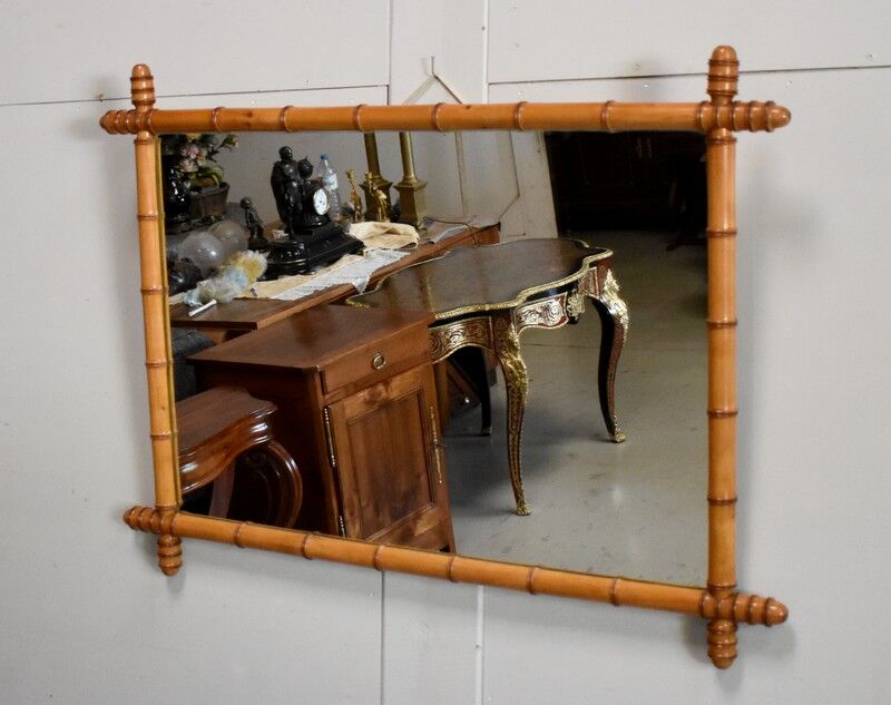 Mirror in massive merisier, 1920
