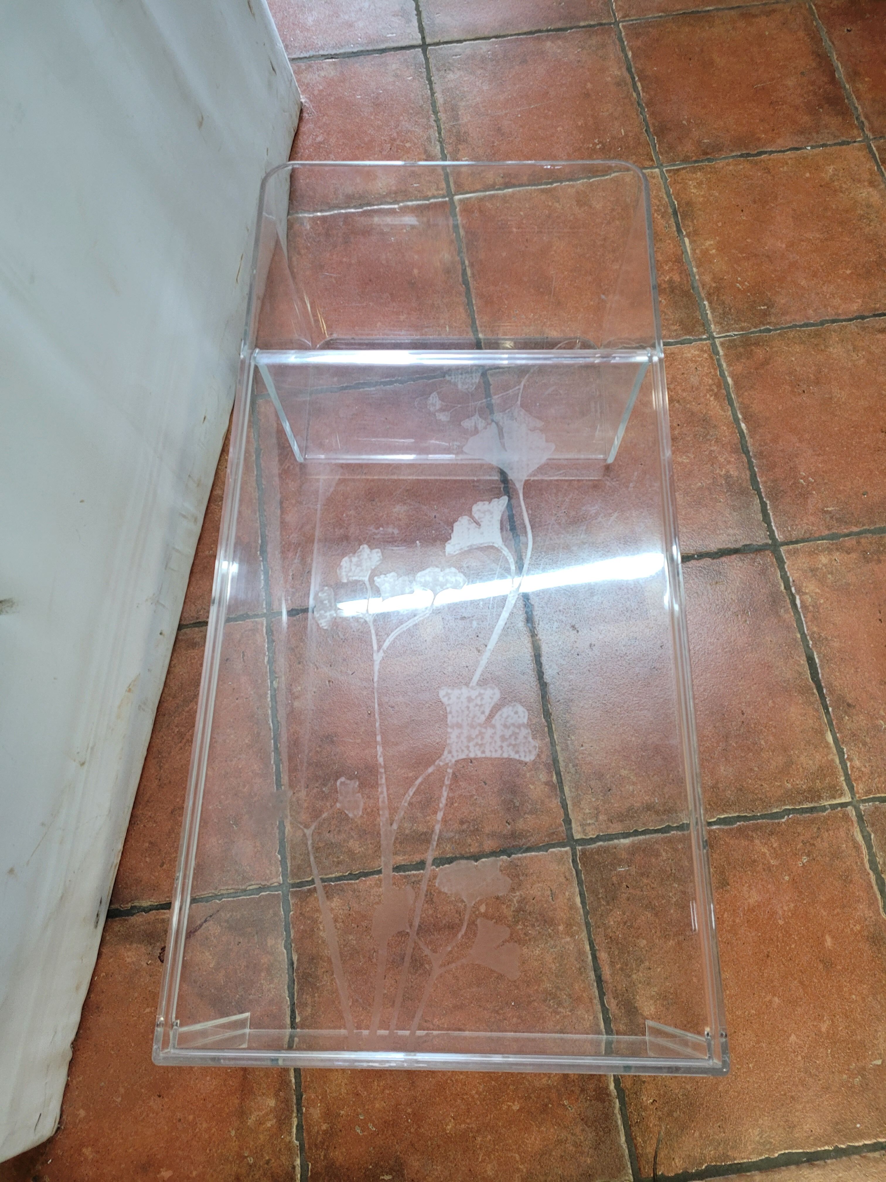 Plexiglas coffee table by Patricia Urquiola