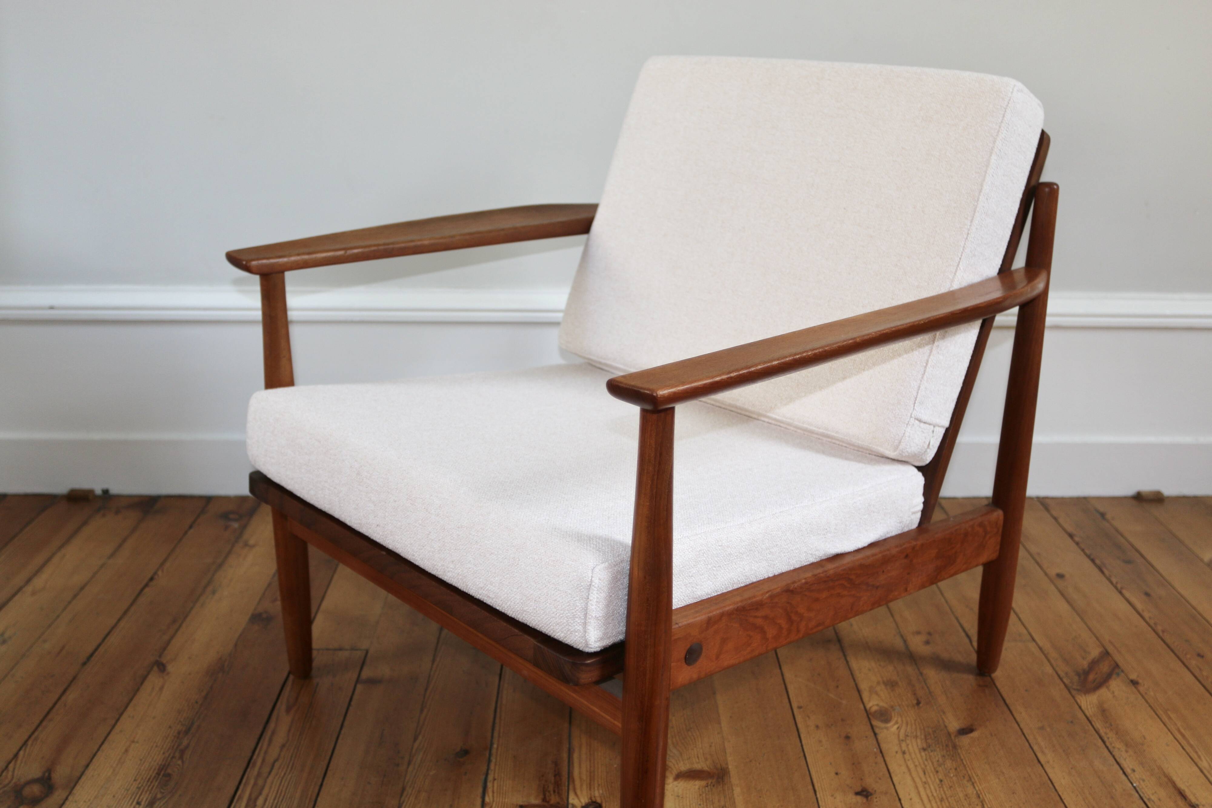Vintage Scandinavian teak armchair, 1960
