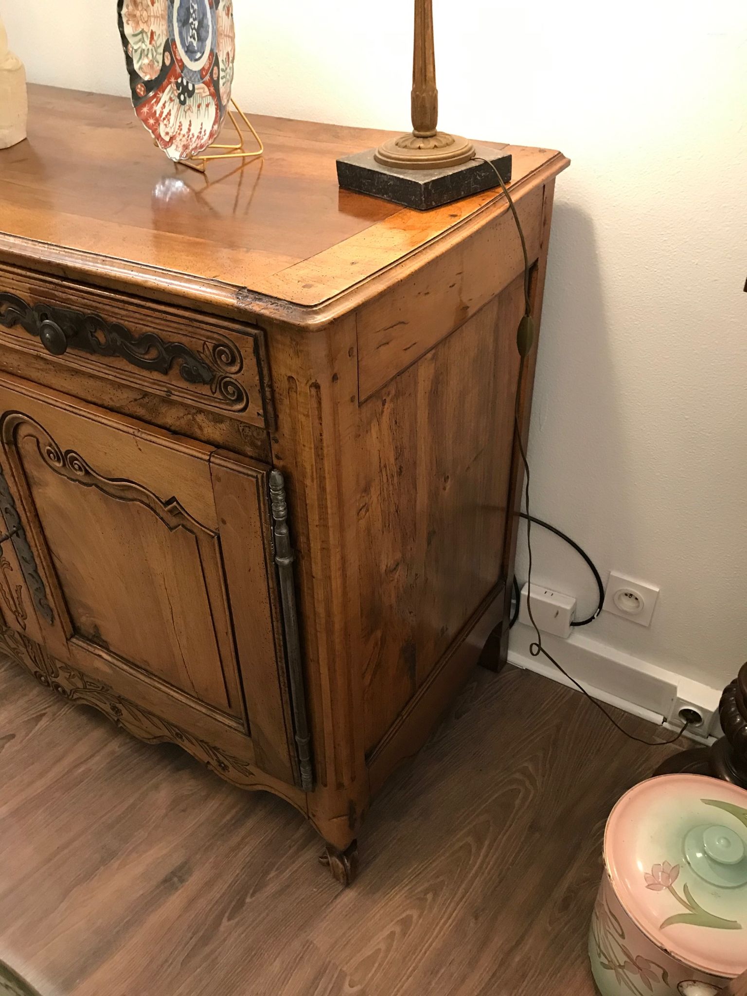 Former Louis XV cherry buffet says 2 doors era at the very beginning of the 19th century