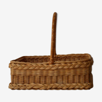 Wooden bottom basket