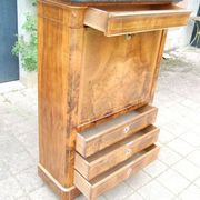 Secrétaire d'époque Louis Philippe en noyer du 19e siècle