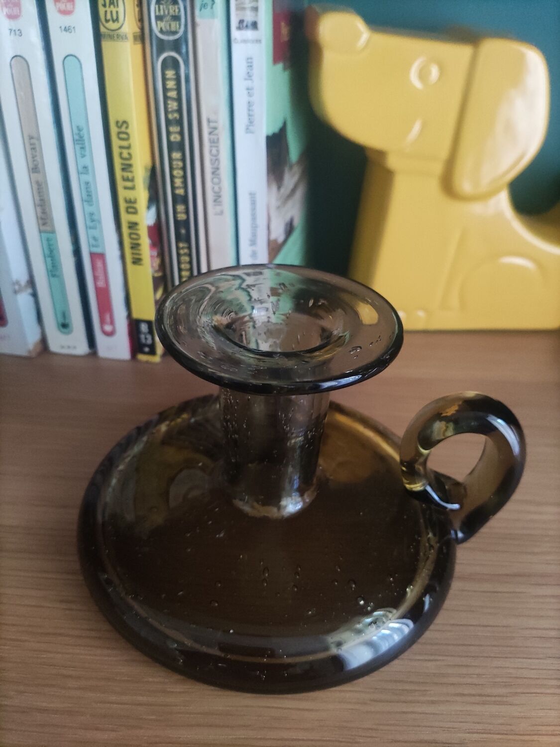 Glass paste candle holder