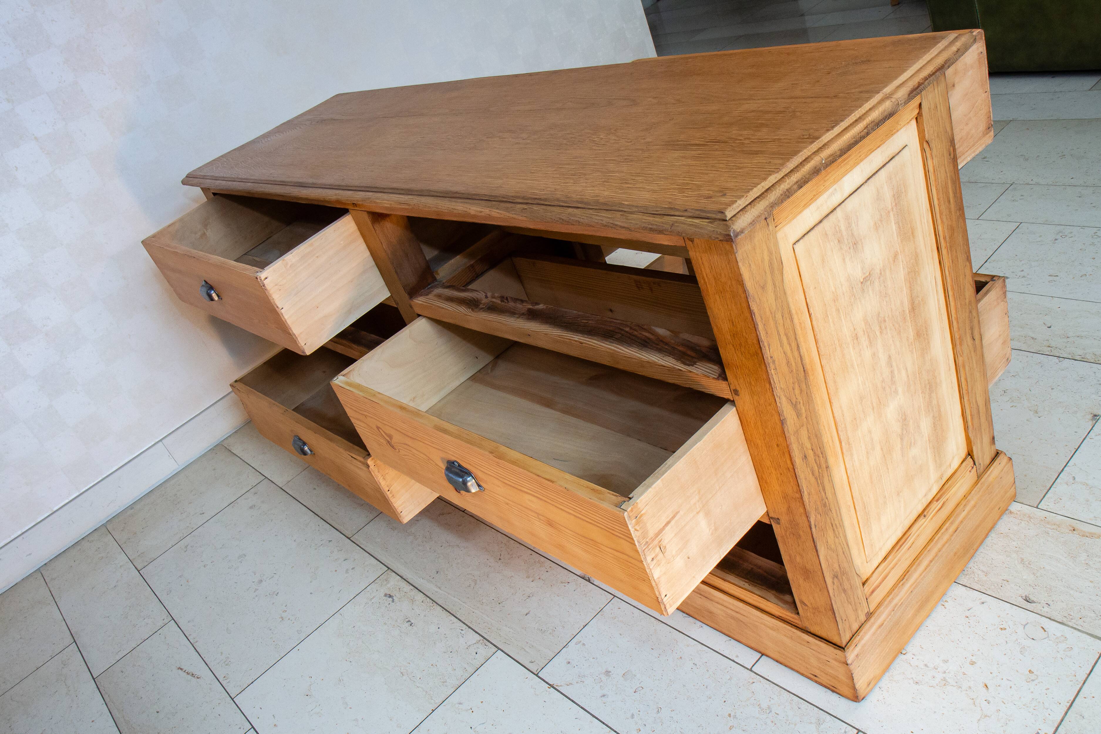 Trading counter early 20th