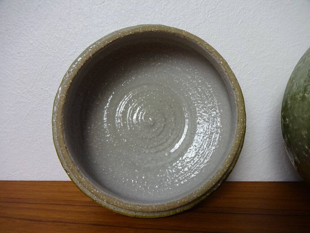 Danish Studio Ceramic Bowl with Lid by Noomi Backhausen for Soholm Stentoj, 1960s