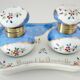 Double antique inkwells in hand-painted porcelain, nineteenth century