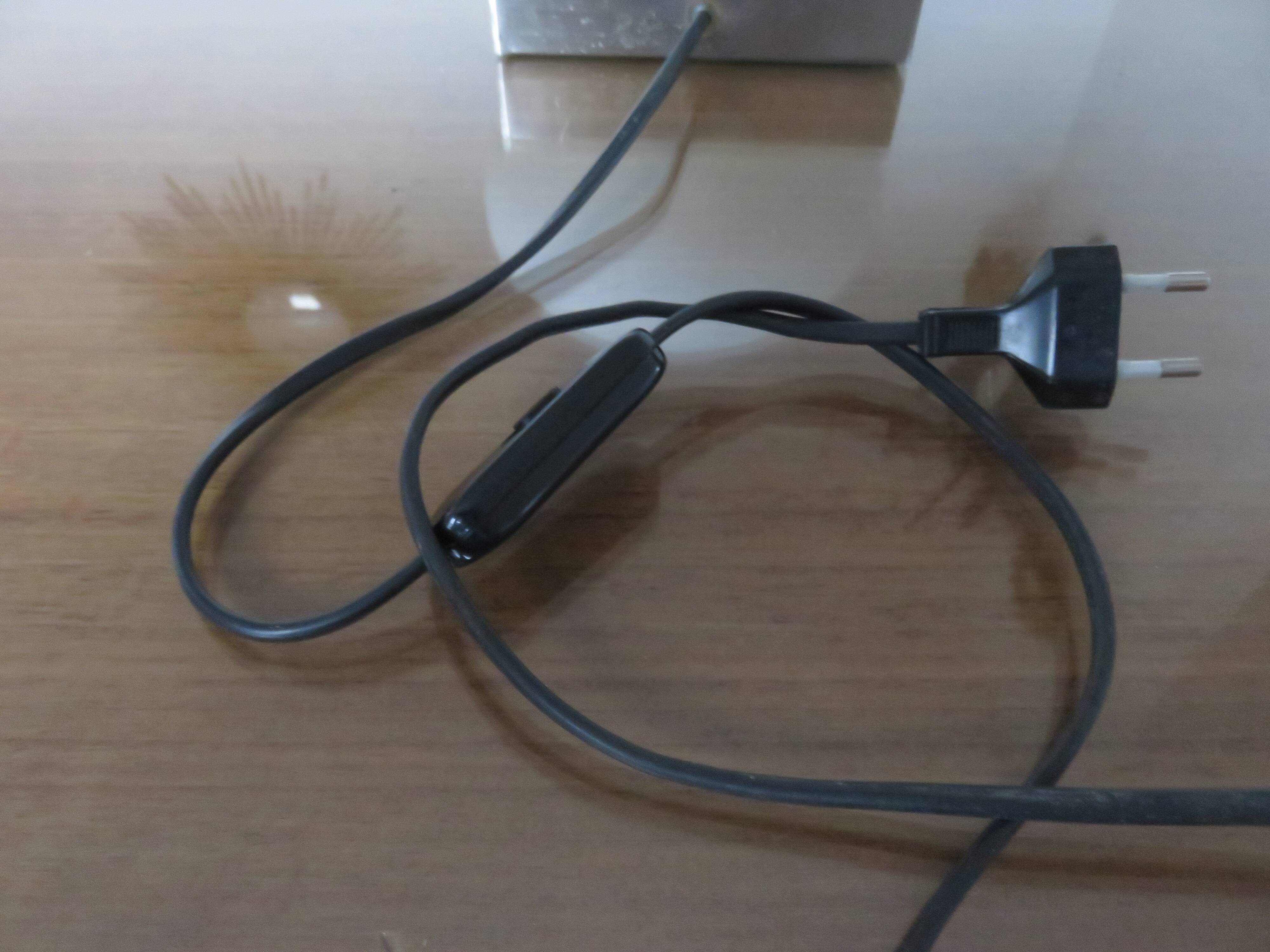Lampe métal chromé et opaline années 80 90